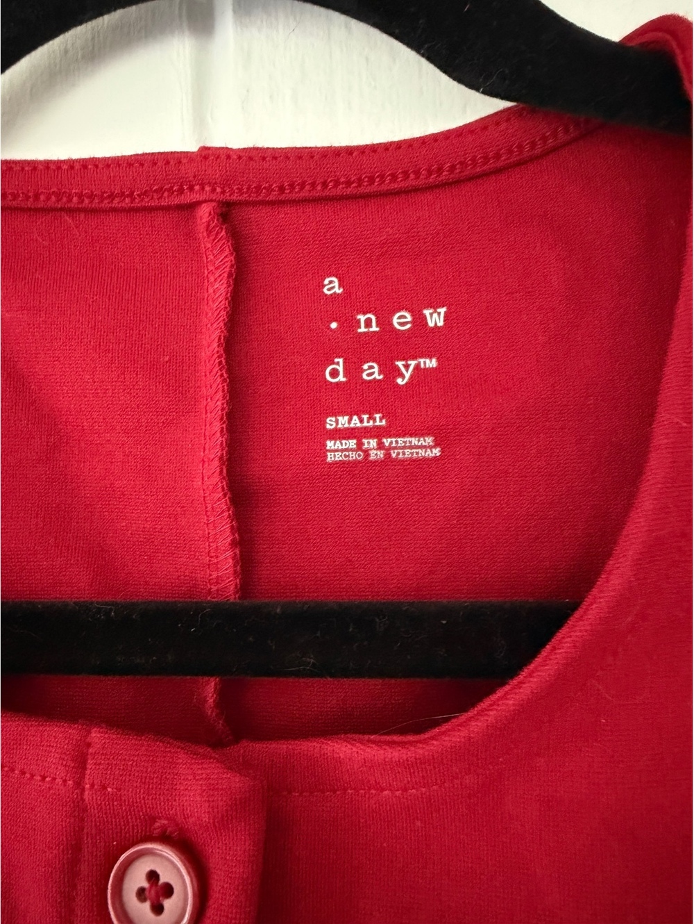 A New Day Women's Red Button-Up Vest Size Small Rayon Blend - Picture 2 of 6